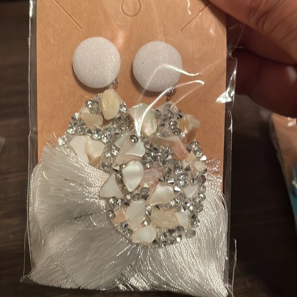 Tear drop rhinestone crushed colored earrings (set of 3) - Picture 2 of 3